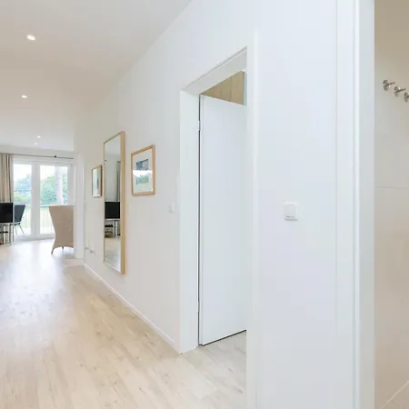 L4 - Lindenstrasse 1 - Feriendomizil Hollich * Grömitz