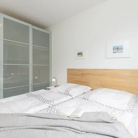 L4 - Lindenstrasse 1 - Feriendomizil Hollich Apartament Grömitz